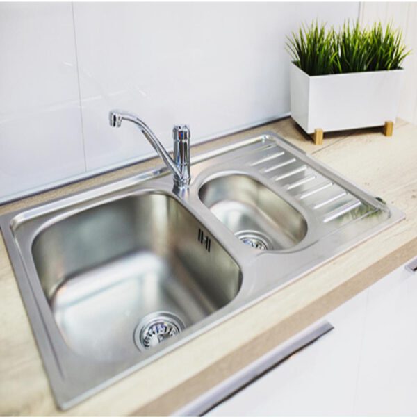 Dual Kitchen Sink with Mixer